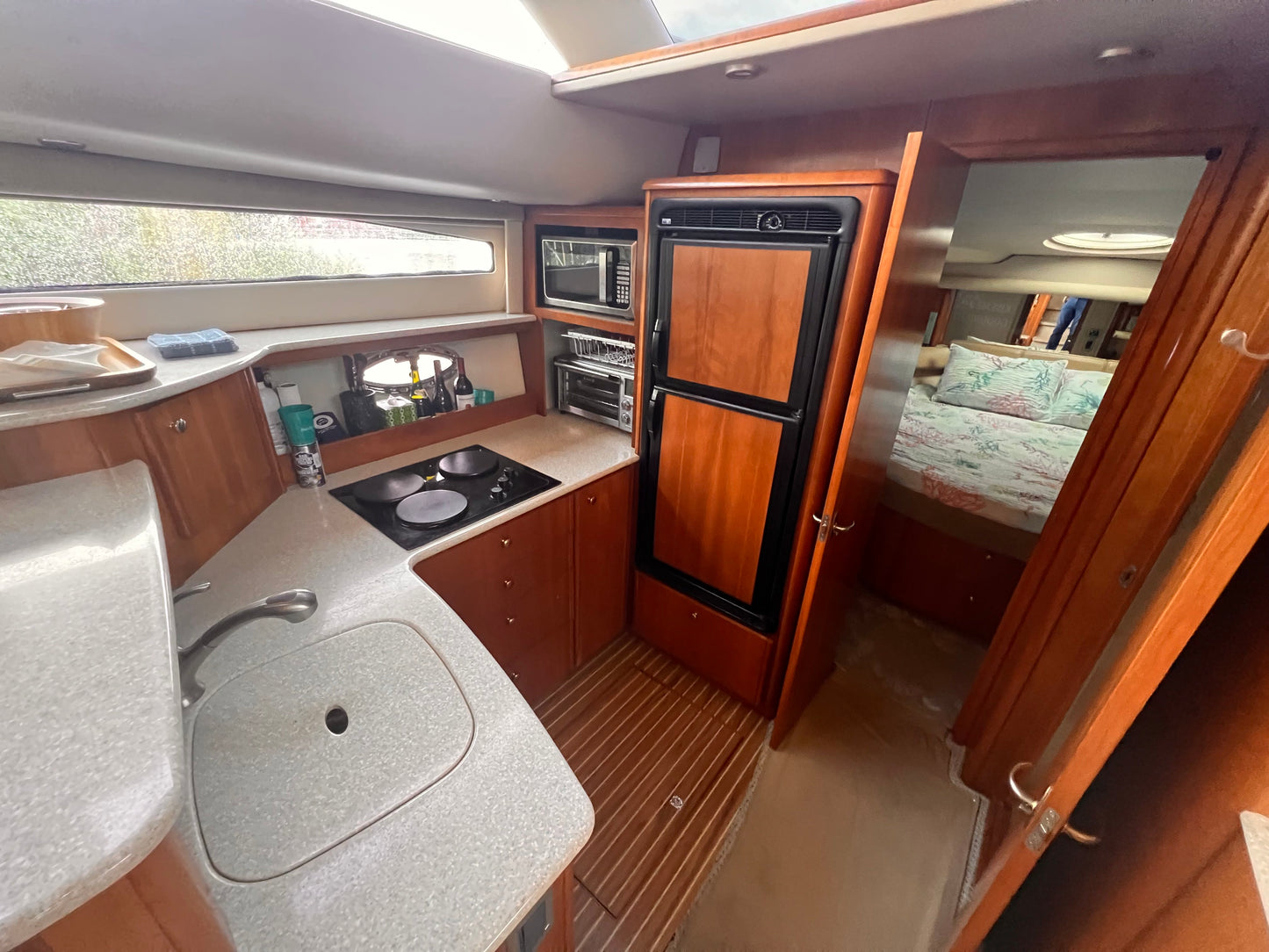 Meridian Motor-Yacht Hotel at Harbourgate Marina