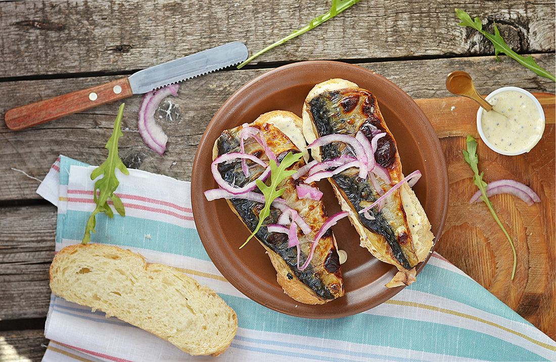 Spanish Mackerel Sandwich Recipe with Sweetened Fillets & Arugula